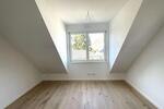 Dachgeschoßwohnung Frankfurt am Main Bergen-Enkheim - 3 Zimmer, 123 m&sup2;, 2.490&euro; | Angebot:26619782