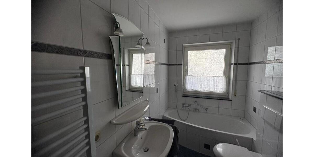 Einfamilienhaus Trierweiler - 7.5 Zimmer, 217 m&sup2;, 560.000&euro; | Angebot:25392372