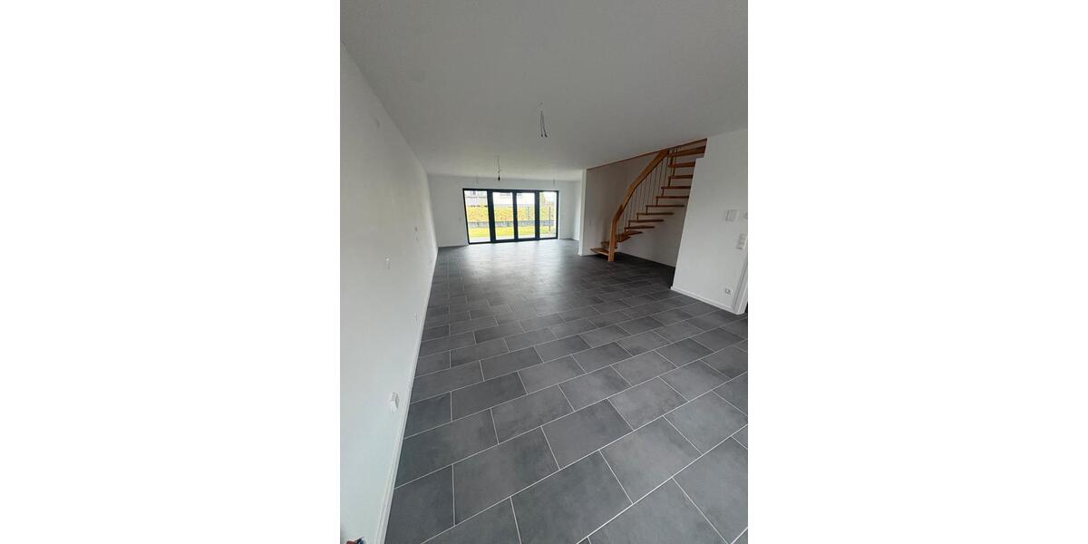 Reihenhaus Liebenau - 3 Zimmer, 136 m&sup2;, 995&euro; | Angebot:26543849