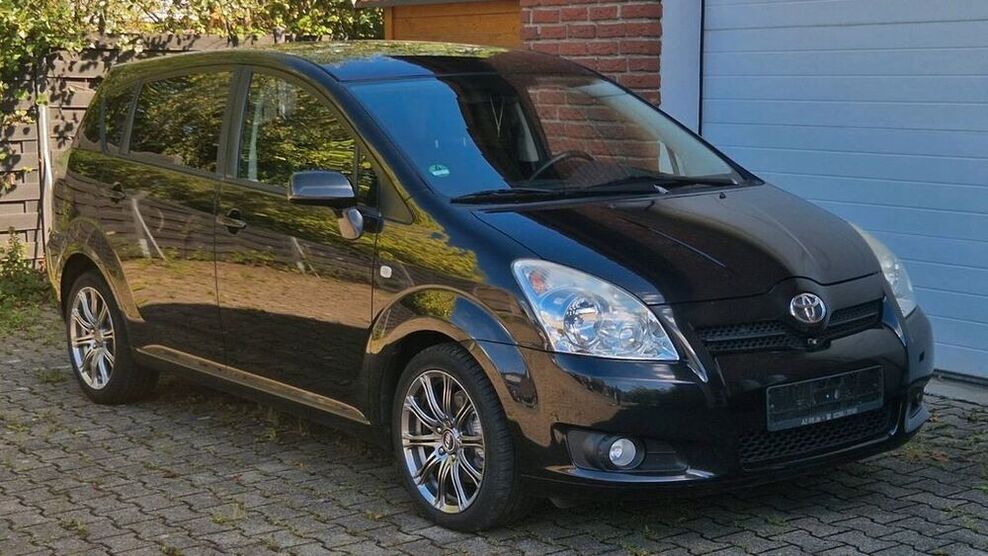 Corolla Verso