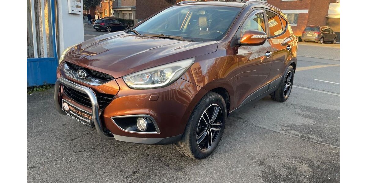 Hyundai ix35 88.311 km 11.990 &euro; Düsseldorf 40549