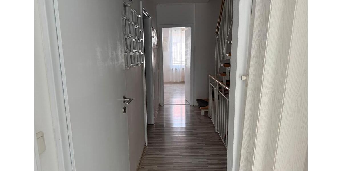 Reihenhaus Darmstadt Darmstadt-West - 5 Zimmer, 145 m&sup2;, 695.000&euro; | Angebot:26593373