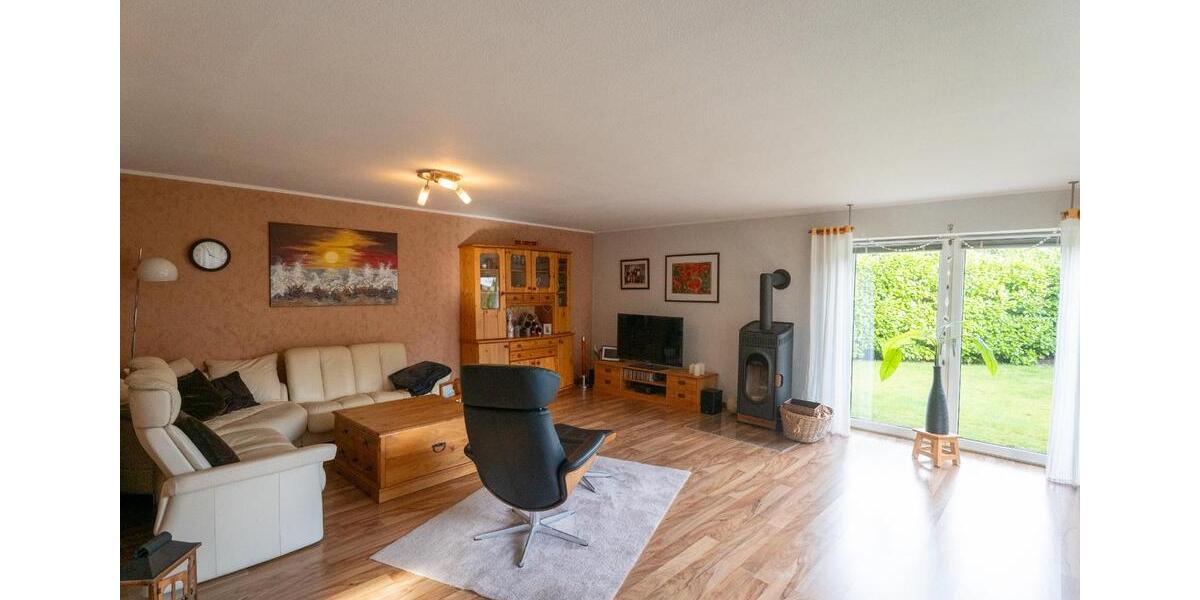 Einfamilienhaus Husum - 4 Zimmer, 136 m&sup2;, 349.000&euro; | Angebot:25950806