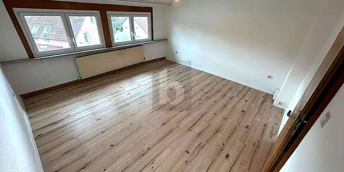 Etagenwohnung Marpingen - 3 Zimmer, 90 m&sup2;, 700&euro; | Angebot:27426151
