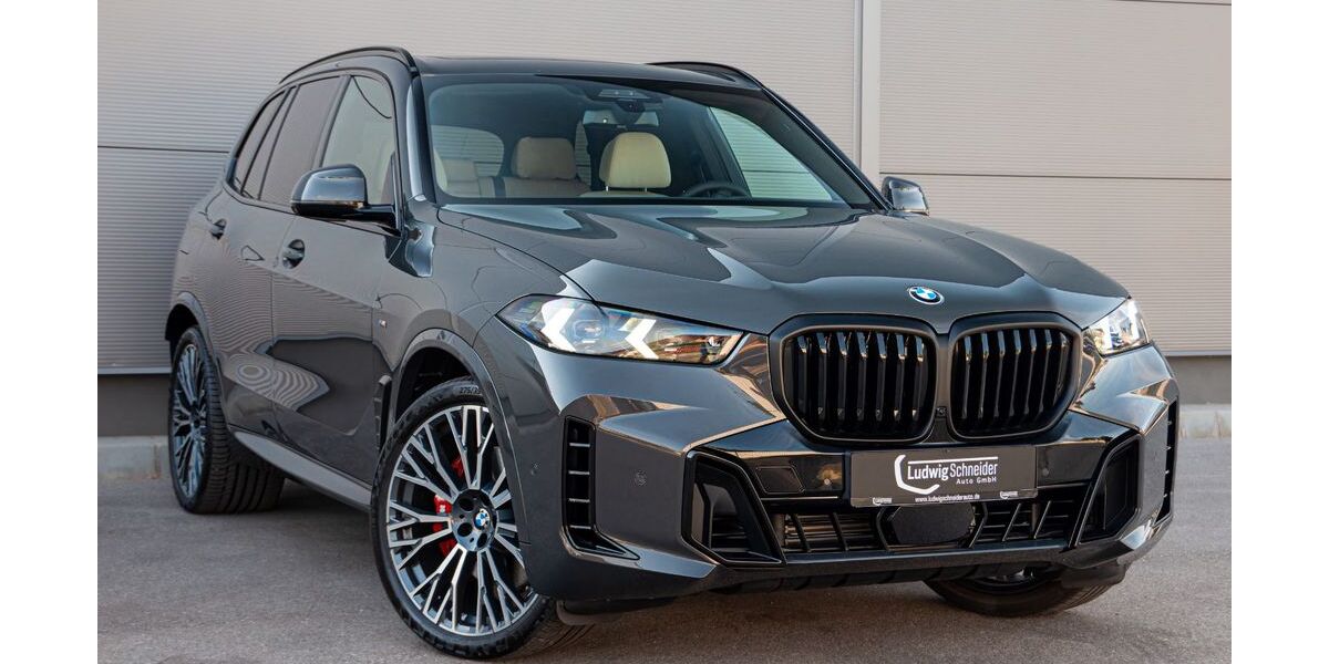 BMW X5 6.060 km 104.719 &euro; Neutraubling 93073