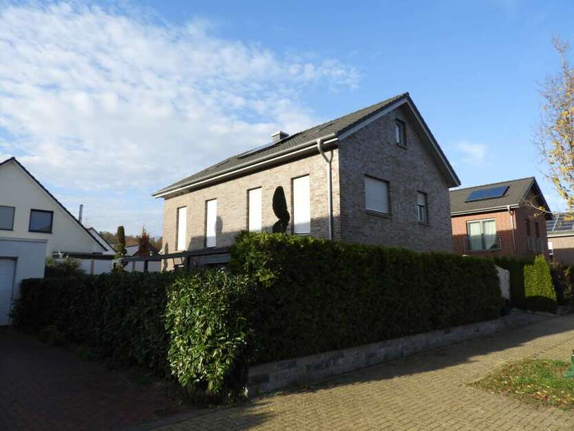 Haus zum Kaufen in Hildesheim 830.000 € 150 m²