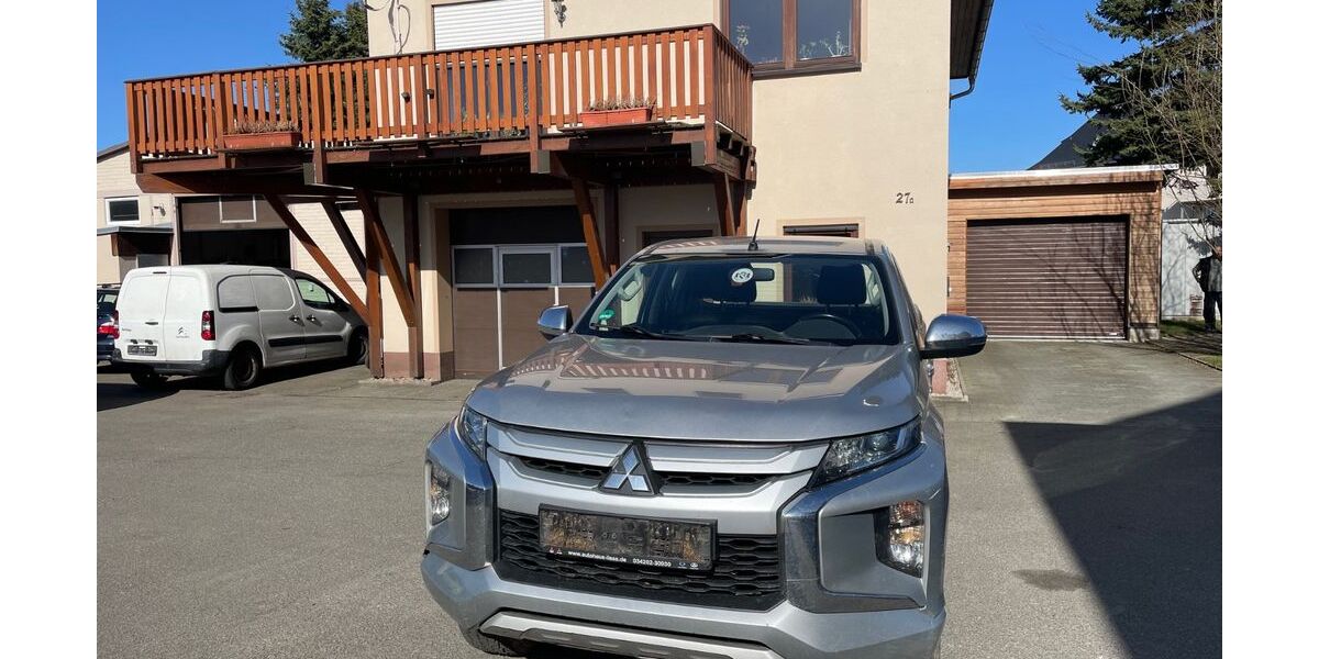 Mitsubishi L200 250.900 km 13.950 &euro; Oelsnitz i.E. 09376