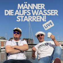 Männer, die aufs Wasser starren! Itzehoe
