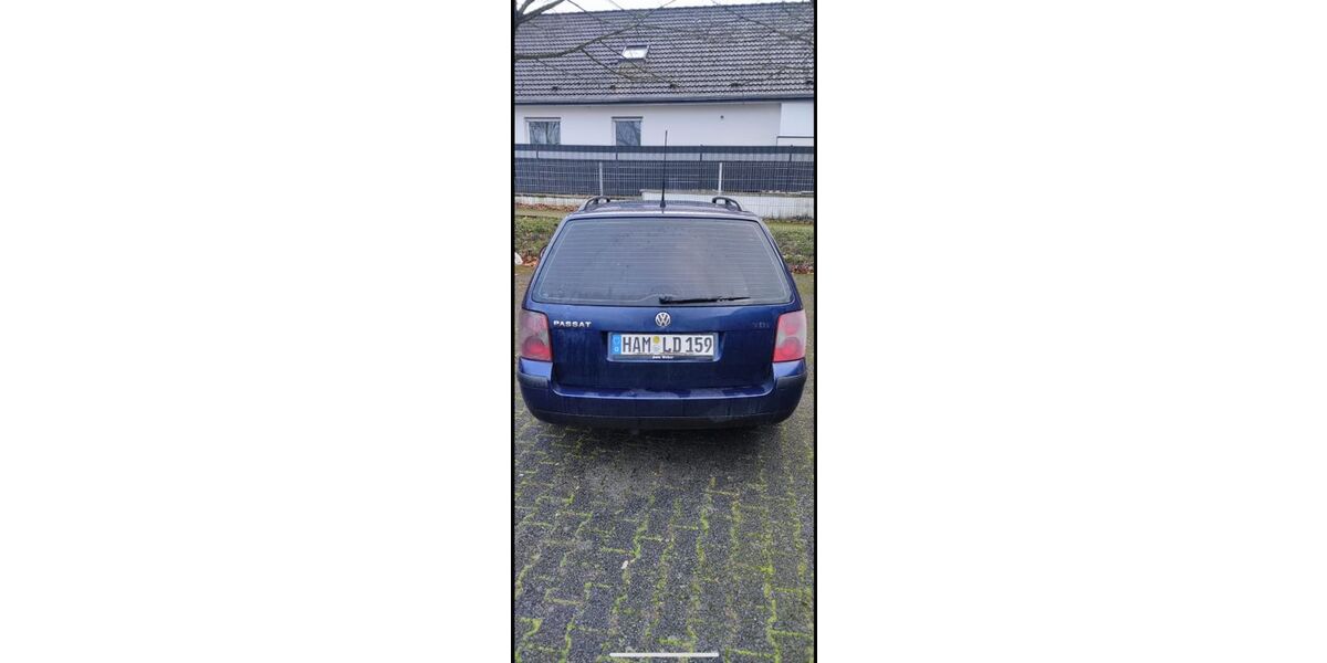 VW Passat 319.000 km 950 &euro; Paderborn 33100