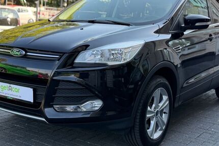 Ford Kuga 94.712 km 8.900 &euro; Kassel 34123