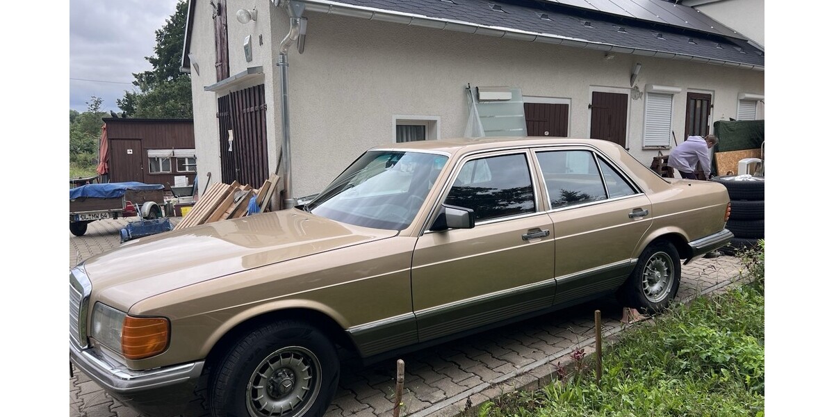 Mercedes-Benz 380 300.776 km 14.900 &euro; Waldheim 04736