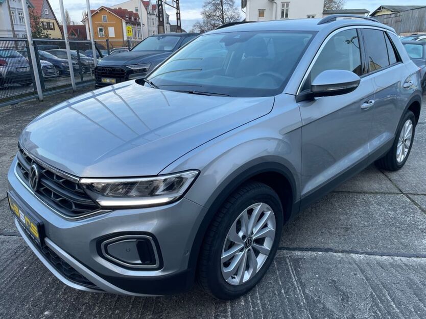 VW T-Roc 16.101 km 29.999 € Bergen auf Rügen 18528
