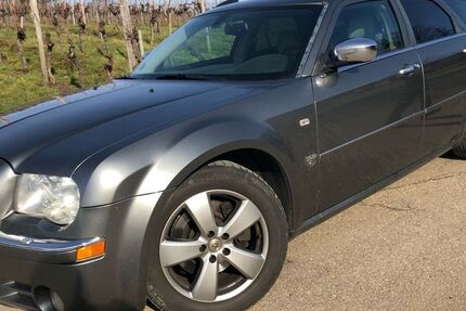Chrysler 300C 312.000 km 1.800 &euro; Heilbronn 74080