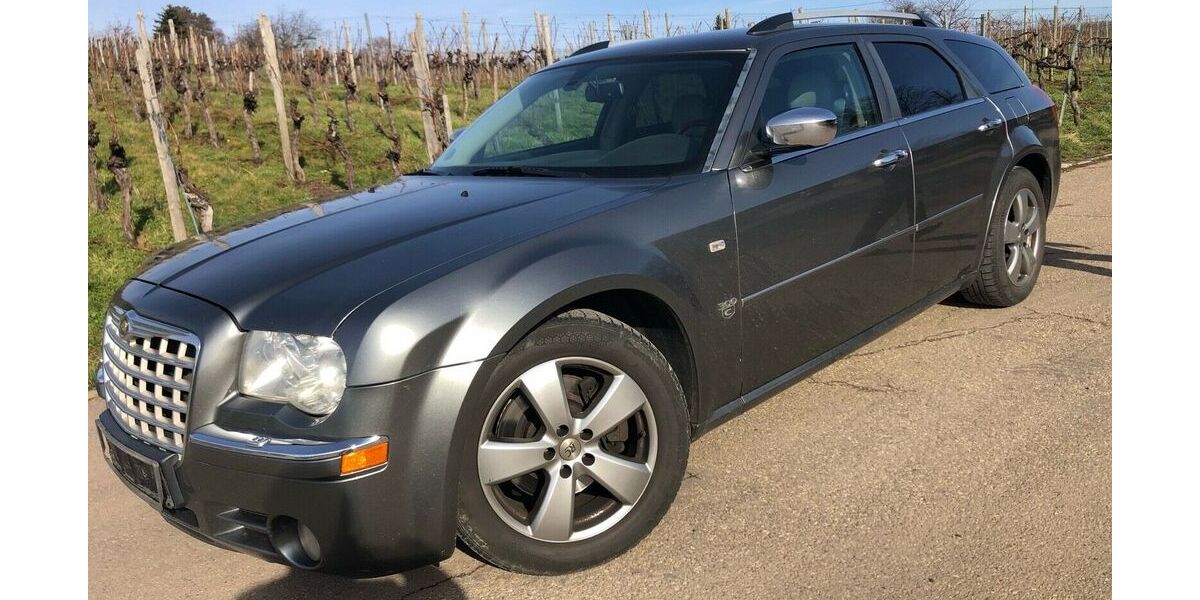 Chrysler 300C 312.000 km 1.800 &euro; Heilbronn 74080