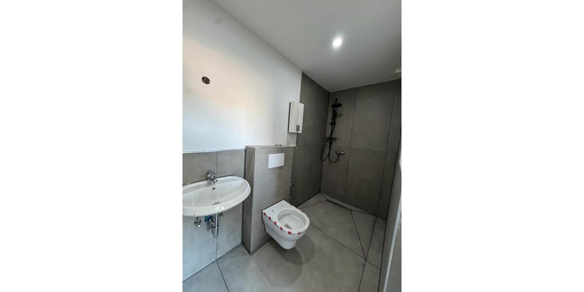 Erdgeschoßwohnung Hennef (Sieg) - 2 Zimmer, 65 m&sup2;, 1.000&euro; | Angebot:25407468