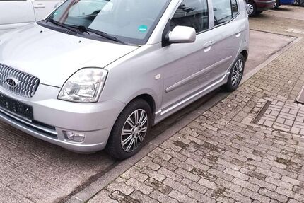 Kia Picanto 61.000 km 2.500 € Himbergen 29584