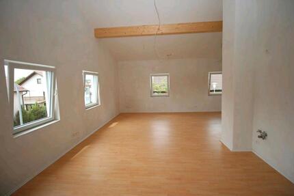 Haus Neufahrn in Niederbayern - 2 Zimmer, 60 m&sup2;, 580&euro; | Angebot:26633311