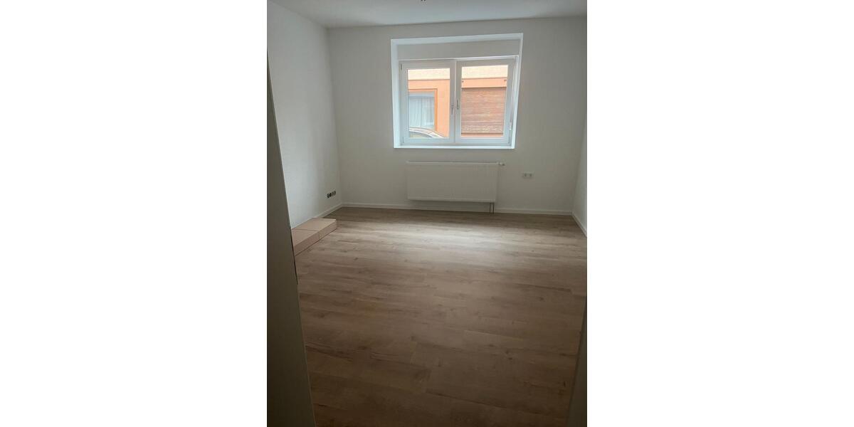 Erdgeschoßwohnung Paderborn - 3 Zimmer, 86 m&sup2;, 850&euro; | Angebot:26403781