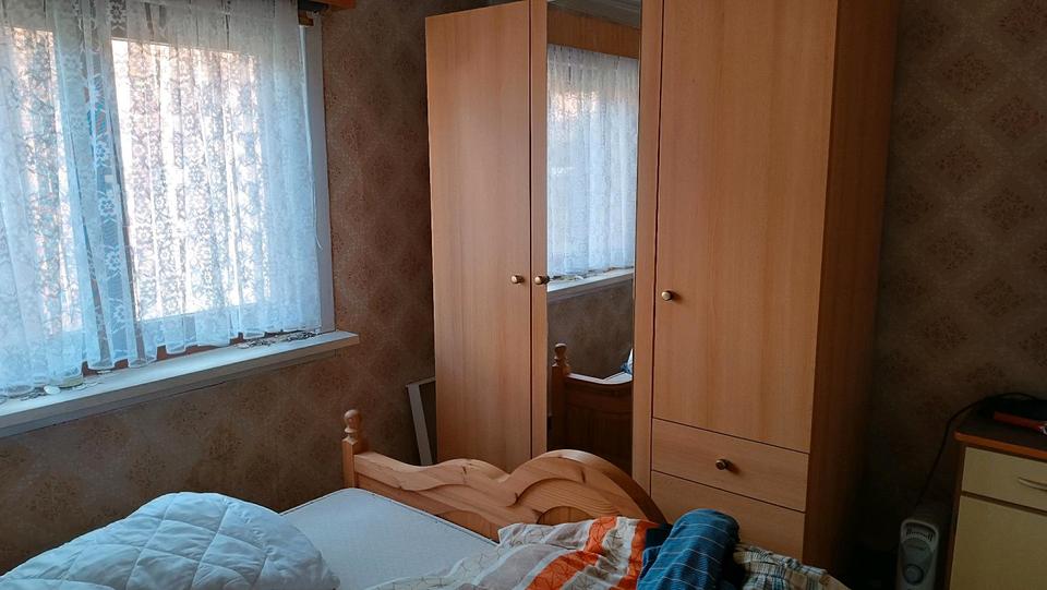 Einfamilienhaus Plaue - 6 Zimmer, 100 m&sup2;, 36.000&euro; | Angebot:26816002