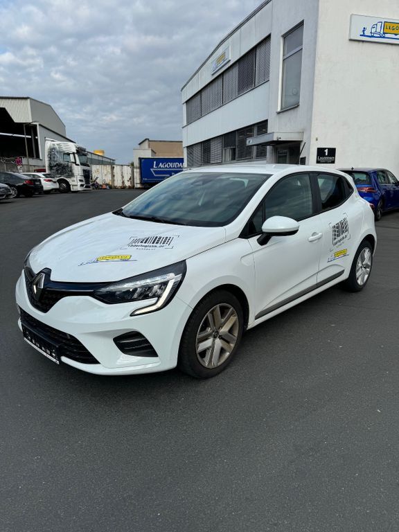 Renault Clio 77.499 km 9.400 € Nürnberg 90427