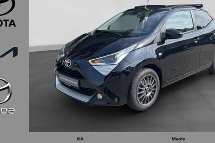 Toyota Aygo (X) 63.150 km 11.990 &euro; Delmenhorst 27755
