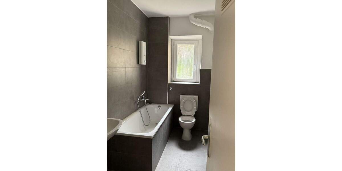 Renovierte 2-Zimmer-Wohnung in Essen-Altendorf 2 zimmer