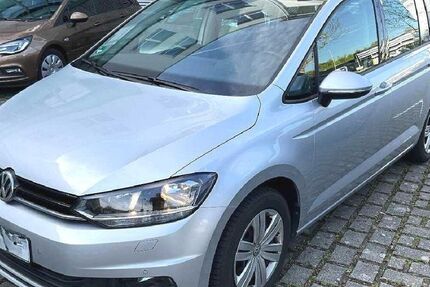 VW Touran 48.900 km 16.490 &euro; Grevenbroich 41515