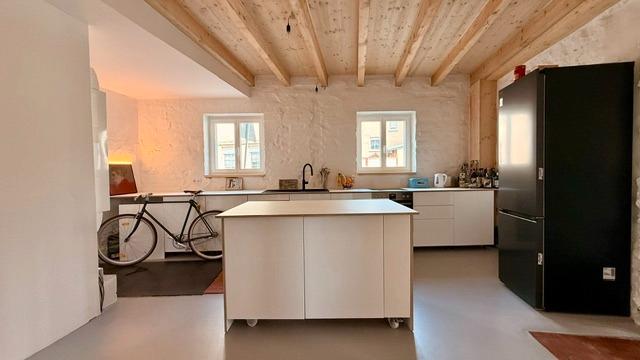 Maisonettenwohnung Bad Belzig - 7 Zimmer, 218 m&sup2;, 1.750&euro; | Angebot:25999718