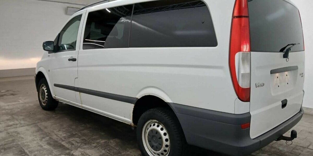 Mercedes-Benz Vito Kombi 4x4 116 CDI lang 4x4 8 Sitze 254.900 km 13.950 &euro; Badem 54657