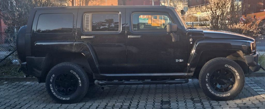 Hummer H3 230.000 km 11.999 &euro; Berlin 13583