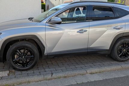Hyundai TUCSON 54.950 km 24.299 &euro; Wiesbaden 65207