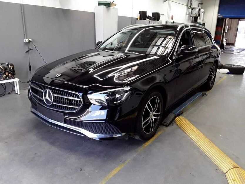 E 220