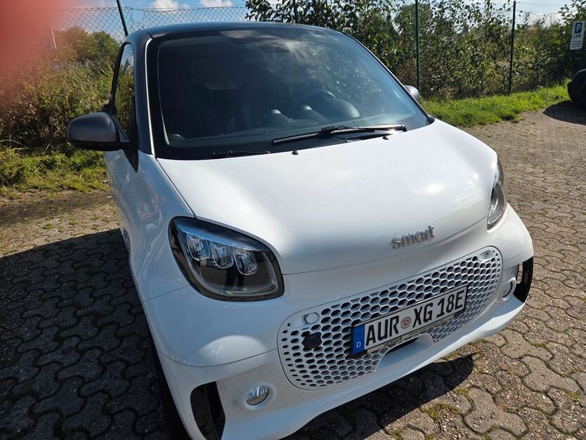 Smart ForTwo 31.500 km 13.500 € Aurich 26605