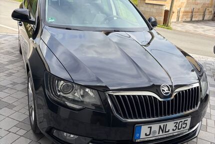 Skoda Superb 179.500 km 8.700 &euro; Jena 07751