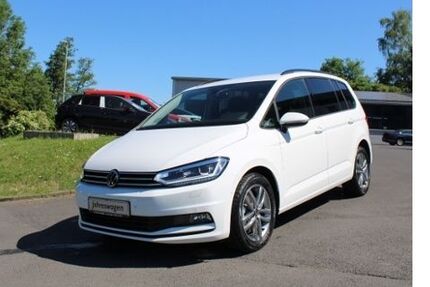 VW Touran 5.400 km 33.554 &euro; Nidda 63667