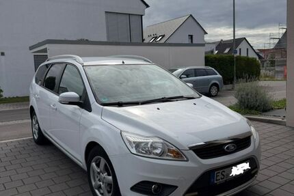 Ford Focus 142.994 km 3.090 &euro; Ostfildern 73760