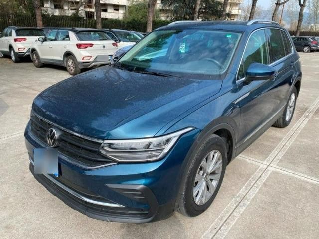 VW Tiguan 53.000 km 23.970 &euro; Helmstedt 38350