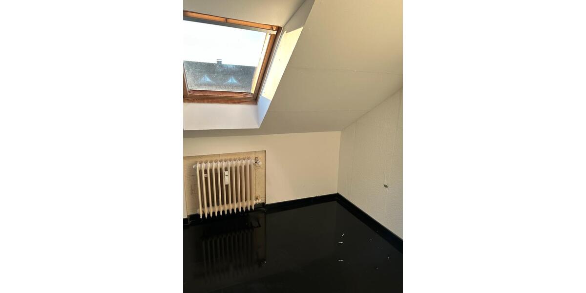 Dachgeschoßwohnung Willebadessen - 2.5 Zimmer, 78 m&sup2;, 650&euro; | Angebot:26645996