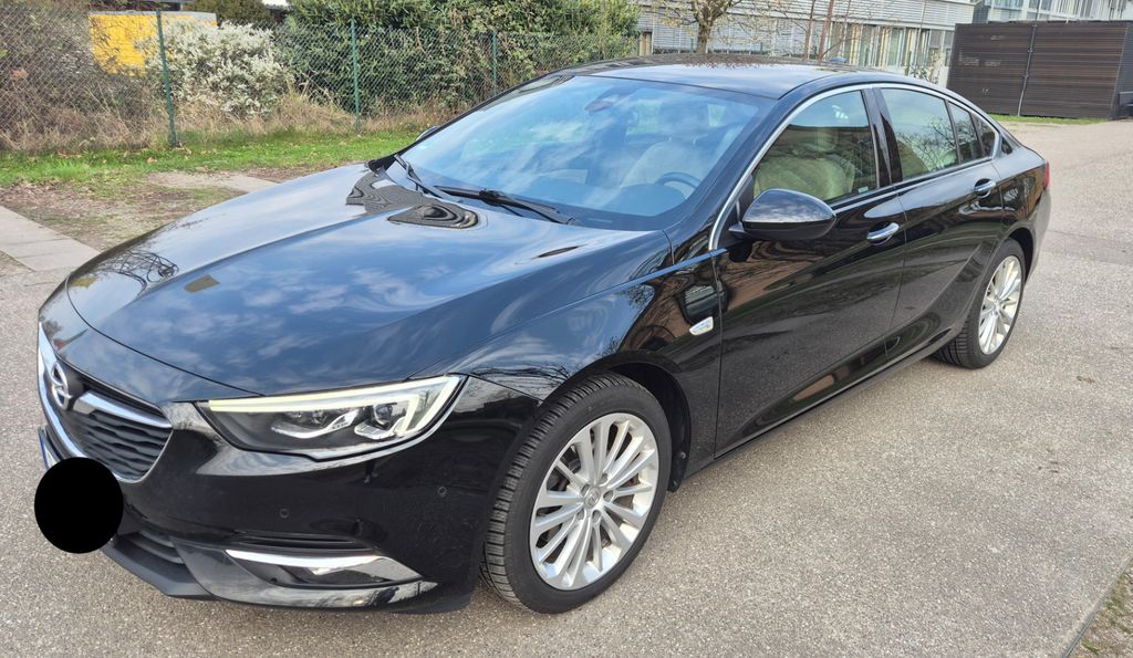 Opel Insignia 157.000 km 9.100 &euro; Offenburg 77652