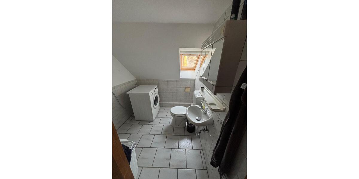 Mehrfamilienhaus, Wohnhaus Kalefeld - 3 Zimmer, 75 m&sup2;, 350&euro; | Angebot:25053155