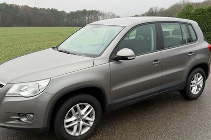VW Tiguan 144.000 km 5.999 &euro; Mönchengladbach 41068