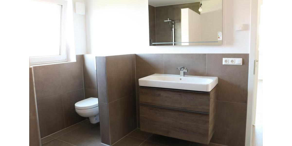 Etagenwohnung Maxhütte-Haidhof Haidhof - 4 Zimmer, 117 m&sup2;, 1.250&euro; | Angebot:24549843