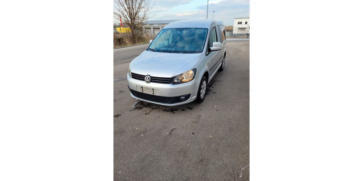 VW Caddy 135.420 km 8.999 &euro; Gersthofen 86368