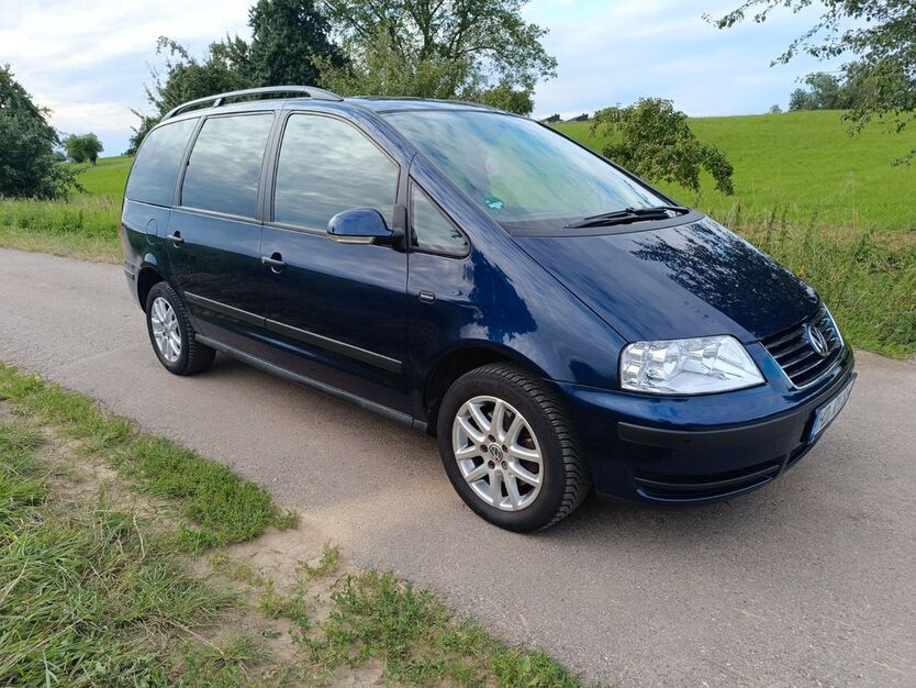 VW Sharan 148.000 km 5.999 € Sinsheim 74889
