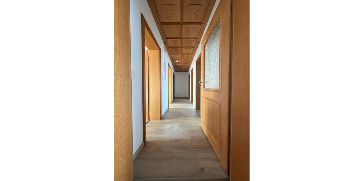 Erdgeschoßwohnung Neuhaus an der Pegnitz - 3 Zimmer, 106 m&sup2;, 940&euro; | Angebot:24751447