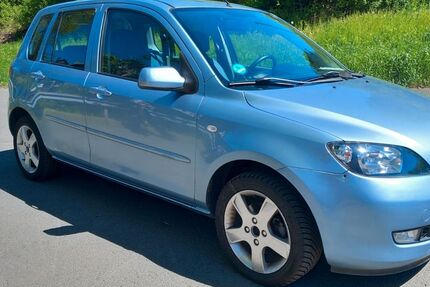 Mazda 2 68.550 km 2.450 &euro; Herborn-Burg 35745