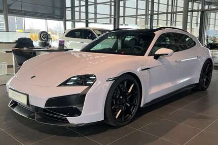 Porsche Taycan 2.730 km 149.800 &euro; Bielefeld 33719