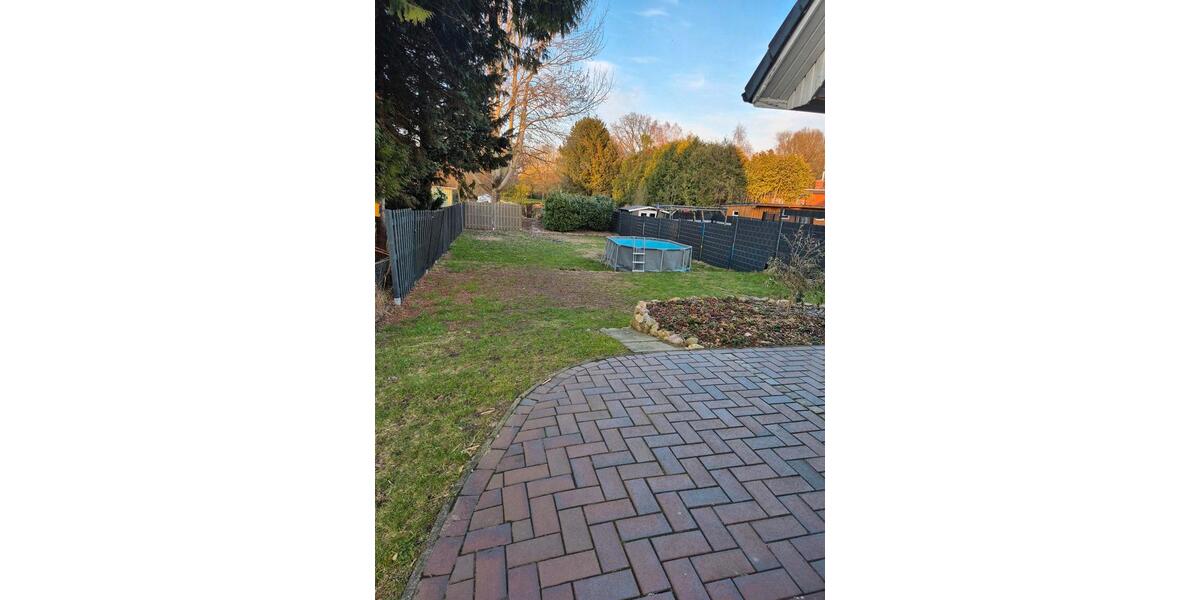 Doppelhaushälfte Zeven - 4 Zimmer, 114 m&sup2;, 300.000&euro; | Angebot:25806988