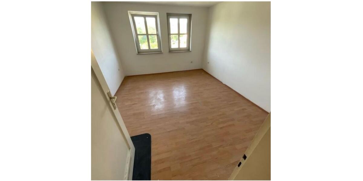 Etagenwohnung Wanfried - 2 Zimmer, 52 m&sup2;, 300&euro; | Angebot:25657866