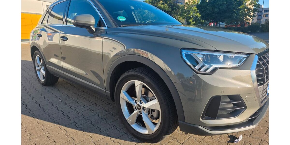 Audi Q3 28.400 km 27.800 &euro; Nürnberg 90425